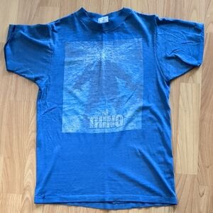 Vintage John Carpenter "The Thing" Blue Graphic T-Shirt. Woman's Small.